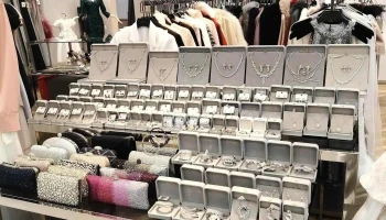 O'muses遠東百貨板橋中山店3樓 - 新北市