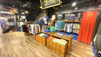 Taiwanize The Red House 台灣設計服飾品牌｜台灣紀念品｜Taiwan Original Brand｜Taiwan Souvenir｜台湾のお土産｜Taiwanische Souvenirs｜Souvenirs de Taiwan - 台北市