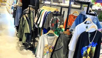 Woo:d 台南小西門店/男裝首選潮流品牌｜台南潮牌｜台南潮流｜潮流穿搭｜潮流服飾｜近台南美術館｜鄰近藍晒圖文創園區｜ - 台南市