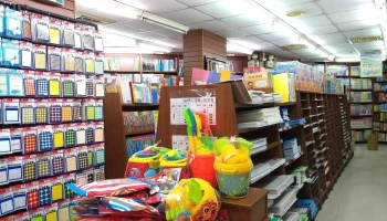 宏家教育用品有限公司（宏光書局） - 633台湾雲林縣土庫鎮中正路230號