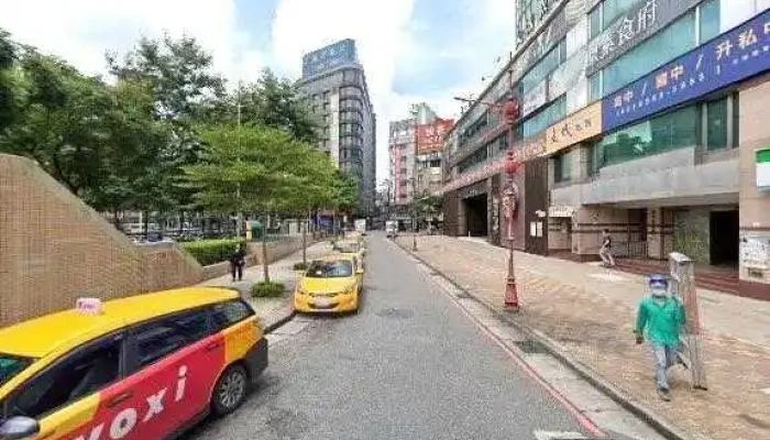 Ban Nong Huo Li Chao Shi Jie Jing He 360 Du Quan Jing Zhao - New Taipei City, Banqiao District