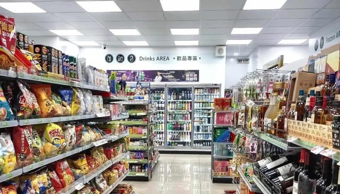 Quan Jia Bian Li Shang Dian Jia Yi Xin Rong Dian 網站 - Chiayi City, West District