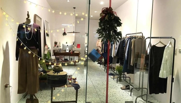 Xiao Xiao Yang Xing Fefes Select Shop Shang Jia Shang Chuan - Nantou County, Puli Township