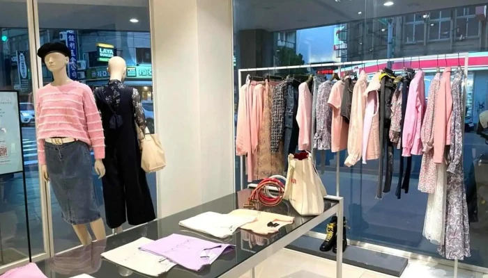 iROO新竹民權店 - 新竹市
