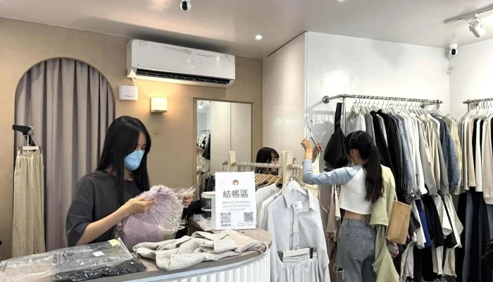 Mym闆娘短短服飾店 - 台南市