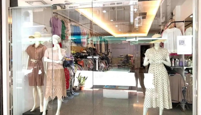 Pin Korea 正韓女裝,高雄服飾零售批發,ol上班族,帽子,正韓洋裝,正韓牛仔褲,上衣,西裝外套,韓國配件 - Kaohsiung City, Sanmin District