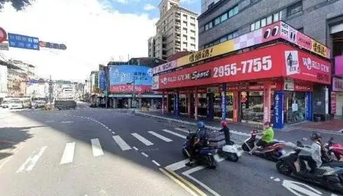 Px Mart Banqiao Guoqing Store -  Jie Jing He 360 Du Quan Jing Zhao - New Taipei City, Banqiao District