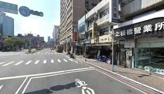 Px Mart Banqiao Zhongshan Store -  Jie Jing He 360 Du Quan Jing Zhao - New Taipei City, Banqiao District