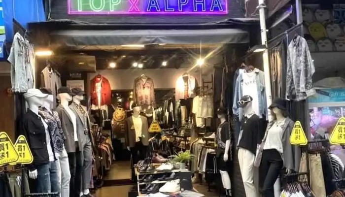 Top Korea Men's 韓國服飾 新崛江仁智店 - Kaohsiung City, Sinsing District