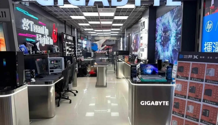 三井3C-台北光華八店（1F-A11櫃-筆電專賣店-技嘉Gigabyte/筆電/組裝桌機/DIY） - 台北市