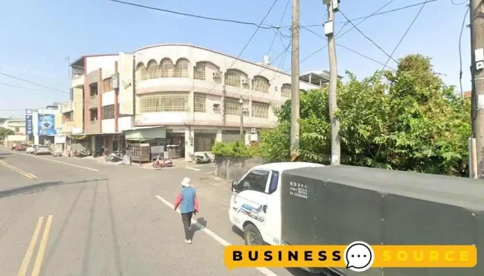 欣欣五金百货卖场 - 623台湾嘉義縣溪口鄉民生街100-114號